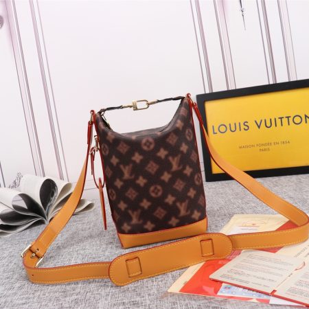 New Arrival LV Bag 4400