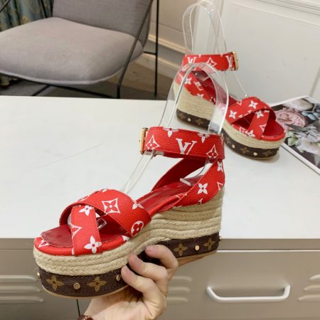 New Arrival LV Women Shoes 0002