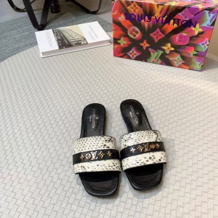 New Arrival LV Women Shoes 0314