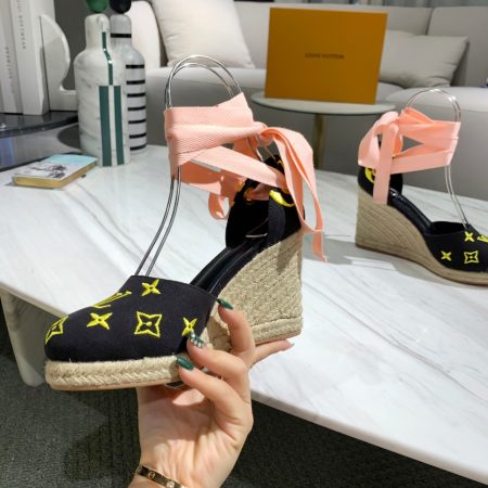 New Arrival LV Women Shoes 0478