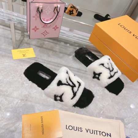 New Arrival LV Women Shoes 0604