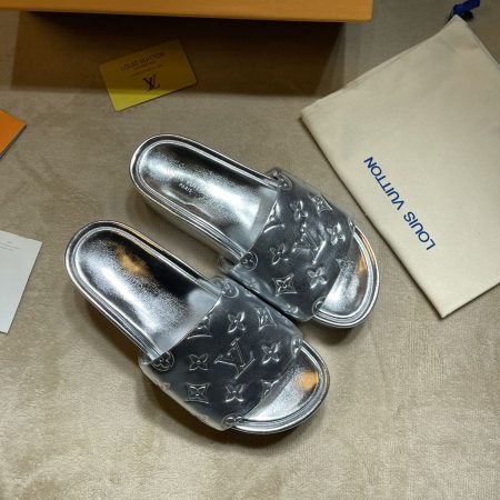 New Arrival LV Women Shoes 0608