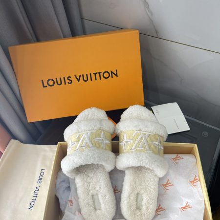 New Arrival LV Women Shoes 0765