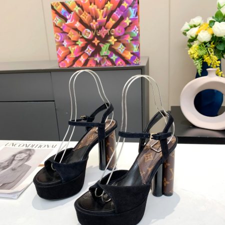 New Arrival LV Women Shoes 0833