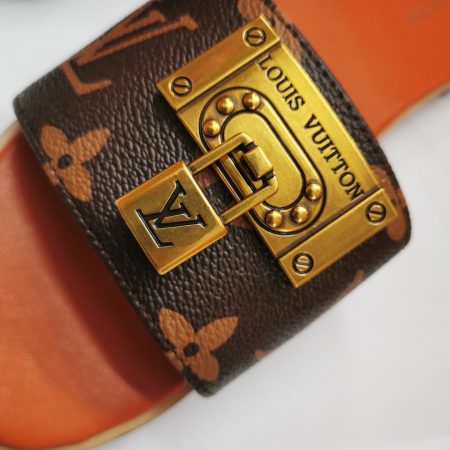 New Arrival LV Women Shoes 0921