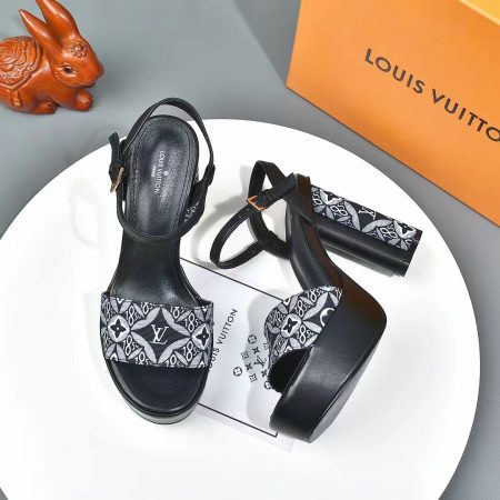 New Arrival LV Women Shoes 0924