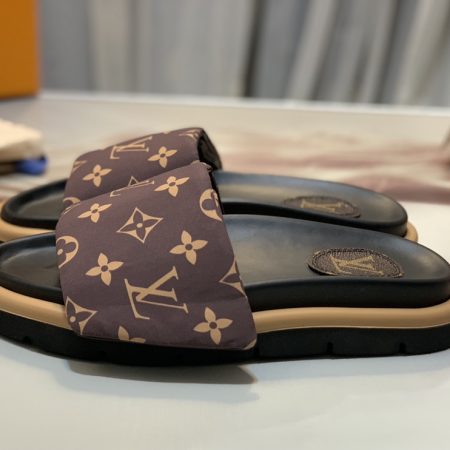 New Arrival LV Women Shoes 0981