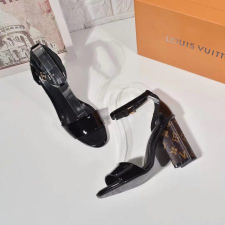 New Arrival LV Women Shoes 1010