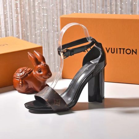 New Arrival LV Women Shoes 1011