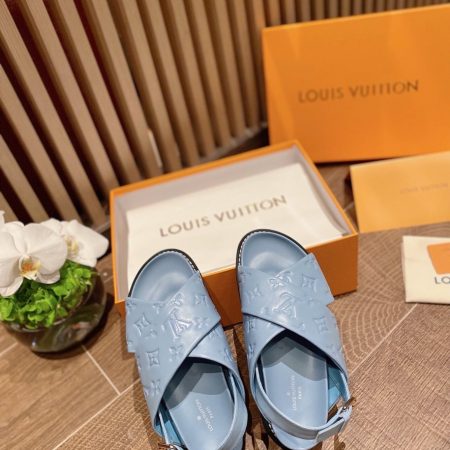 New Arrival LV Women Shoes 1042