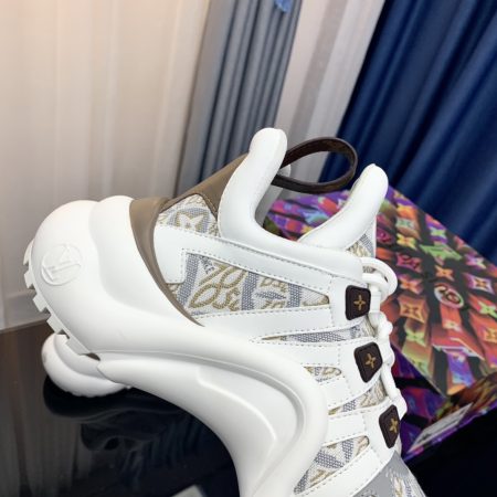 New Arrival LV Women Shoes 1074