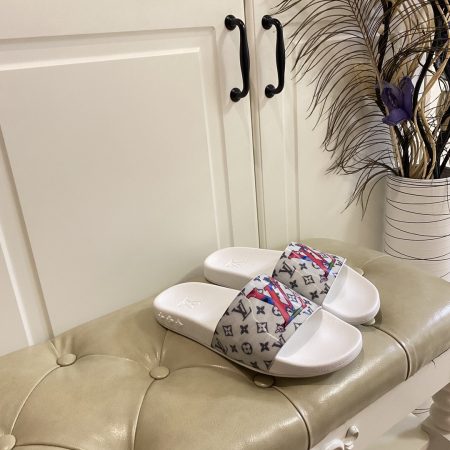 New Arrival LV Women Shoes 1076