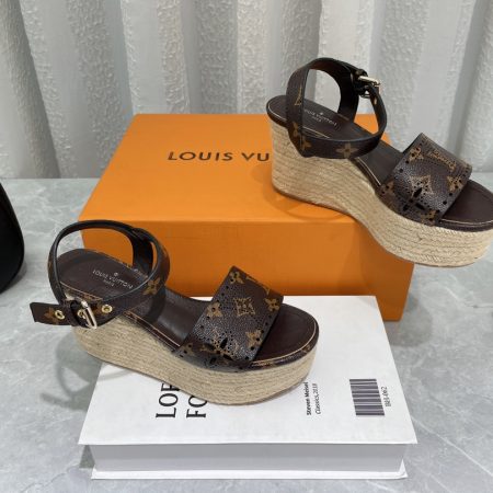 New Arrival LV Women Shoes 1081