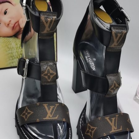 New Arrival LV Women Shoes 1164