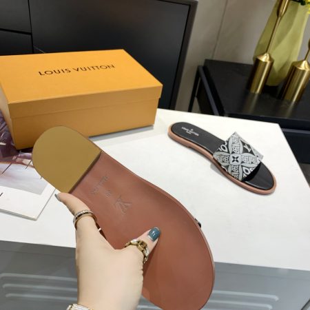 New Arrival LV Women Shoes 1412