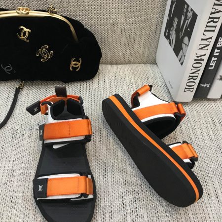 New Arrival LV Women Shoes 1513