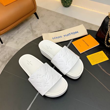 New Arrival LV Women Shoes 1541