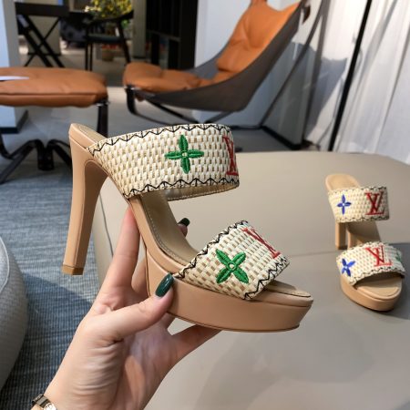 New Arrival LV Women Shoes 1543