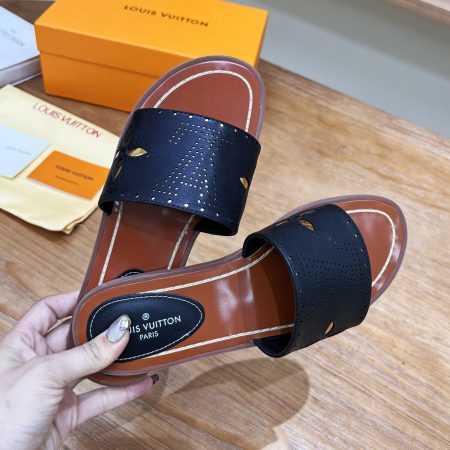New Arrival LV Women Shoes 1565
