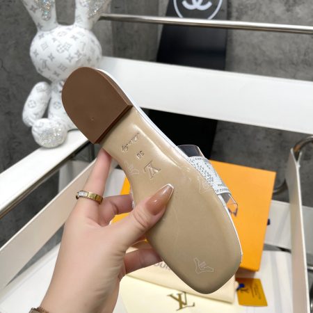 New Arrival LV Women Shoes 1607