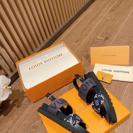 New Arrival LV Women Shoes 1619