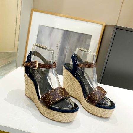 New Arrival LV Women Shoes 1641