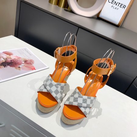New Arrival LV Women Shoes 1653