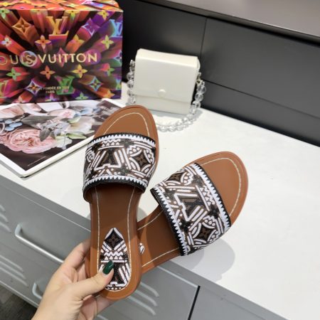 New Arrival LV Women Shoes 1666