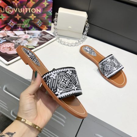 New Arrival LV Women Shoes 1668