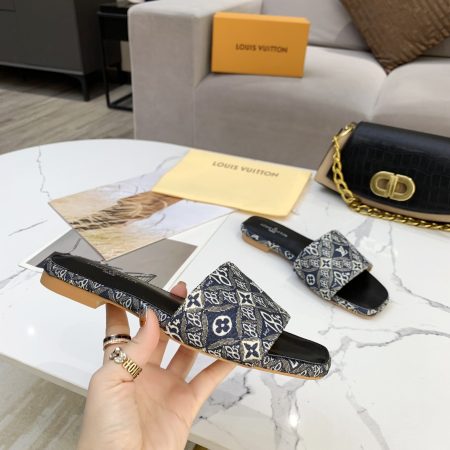 New Arrival LV Women Shoes 1694