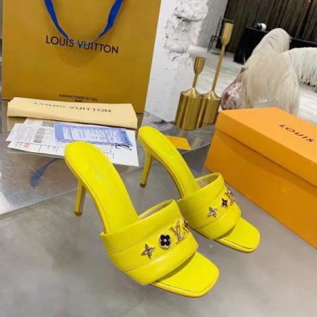 New Arrival LV Women Shoes 1697