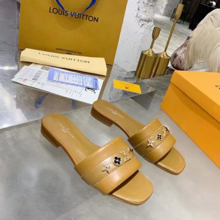 New Arrival LV Women Shoes 1709
