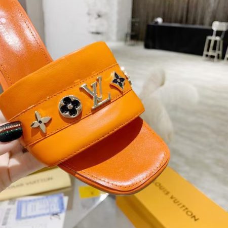 New Arrival LV Women Shoes 1724
