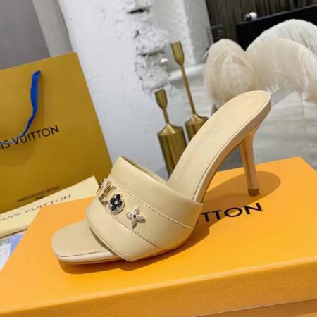 New Arrival LV Women Shoes 1736