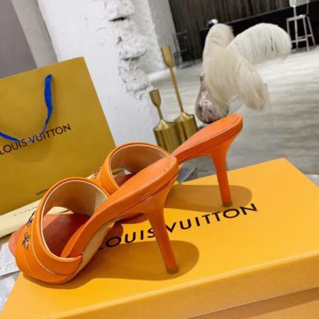 New Arrival LV Women Shoes 1739
