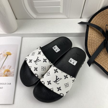 New Arrival LV Women Shoes 1783