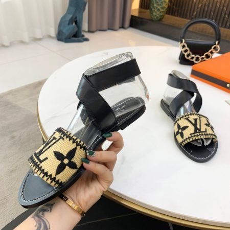 New Arrival LV Women Shoes 1804