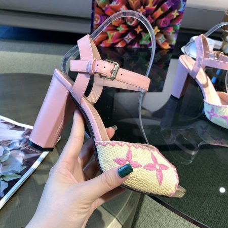 New Arrival LV Women Shoes 1806