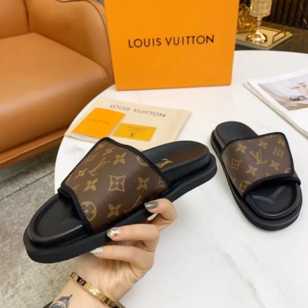 New Arrival LV Women Shoes 1827