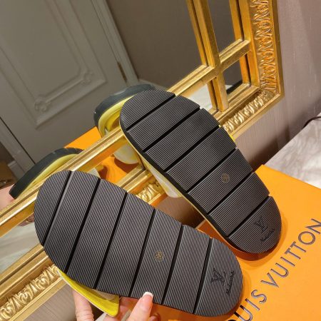 New Arrival LV Women Shoes 1830