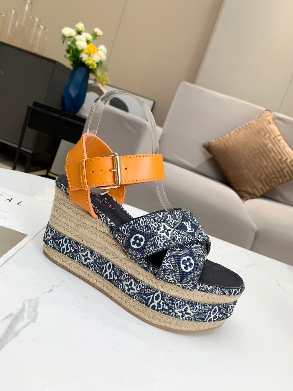 New Arrival LV Women Shoes 1746 Leuslier Store