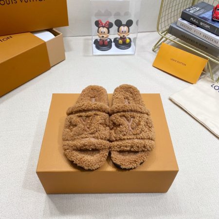New Arrival LV Women Shoes 2101