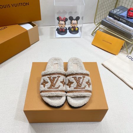 New Arrival LV Women Shoes 2105