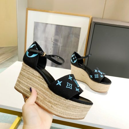 New Arrival LV Women Shoes 2136