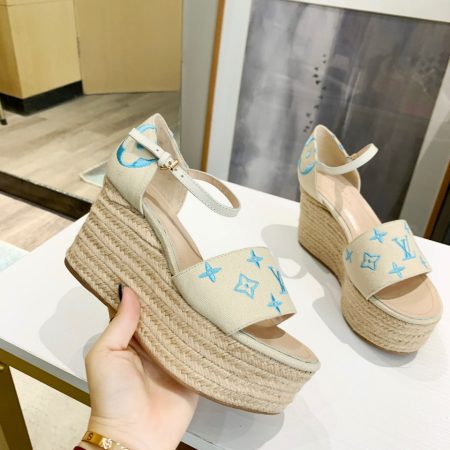 New Arrival LV Women Shoes 2138