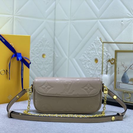New Arrival LV Bag 4561
