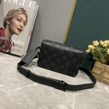 New Arrival LV Bag 4696