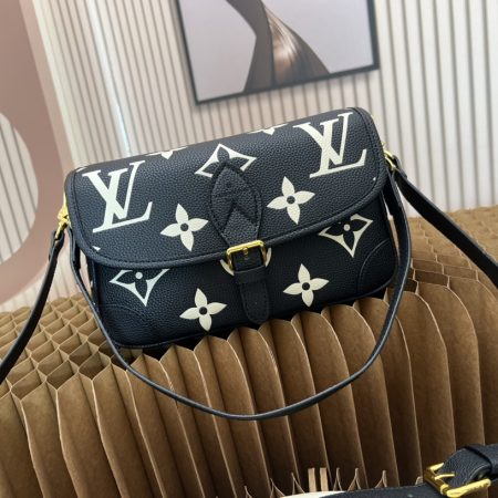 New Arrival LV Bag 4882