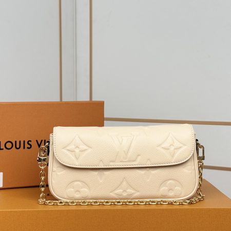 New Arrival LV Bag 8210