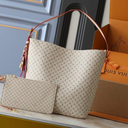 New Luxury LV Bag 8834